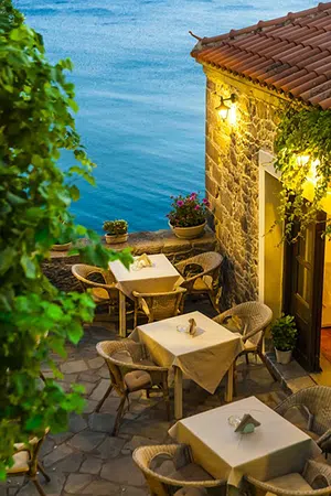 patio dining